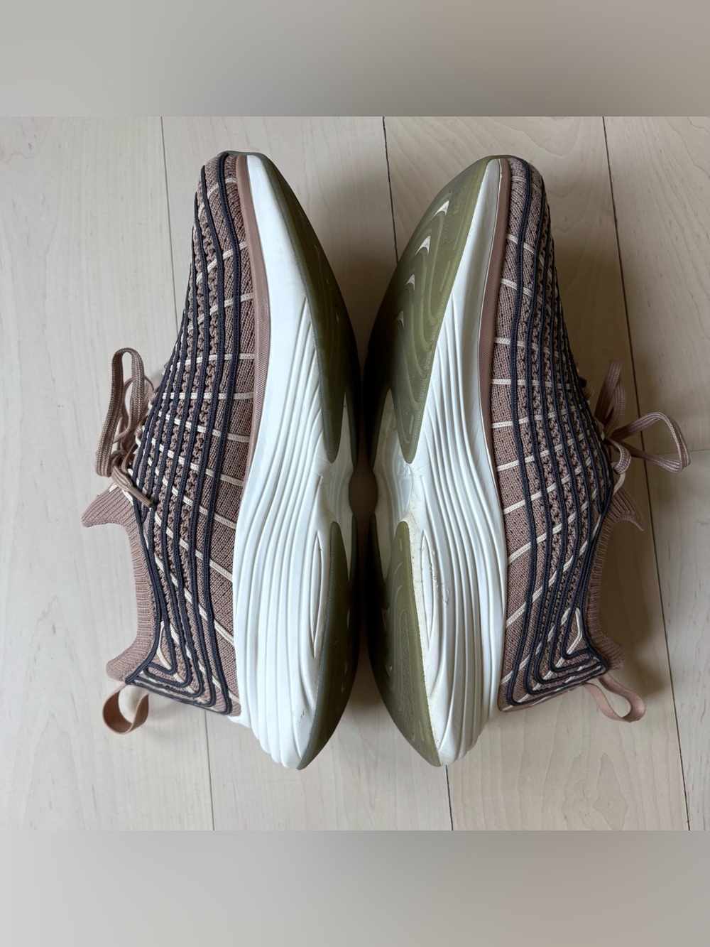 APL Techloom Zipline Sneakers size men’s 7.5, women’s size 9 and EU size 40 - Picture 6 of 12